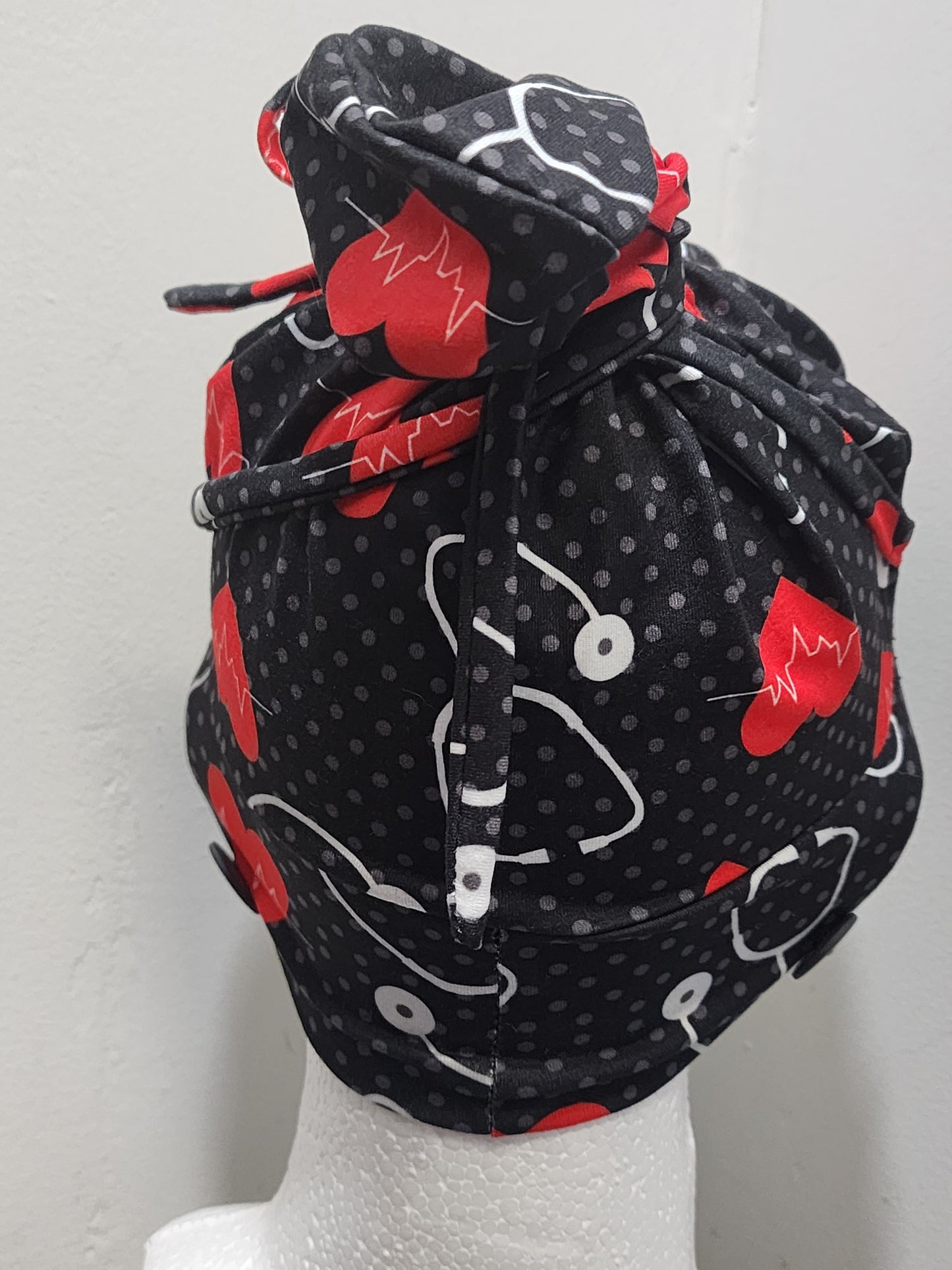 BobUp Scrub Cap with Buttons