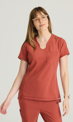 SWAY 1-POCKET BANDED V-NECK CICLO SCRUB TOP | #GSST181